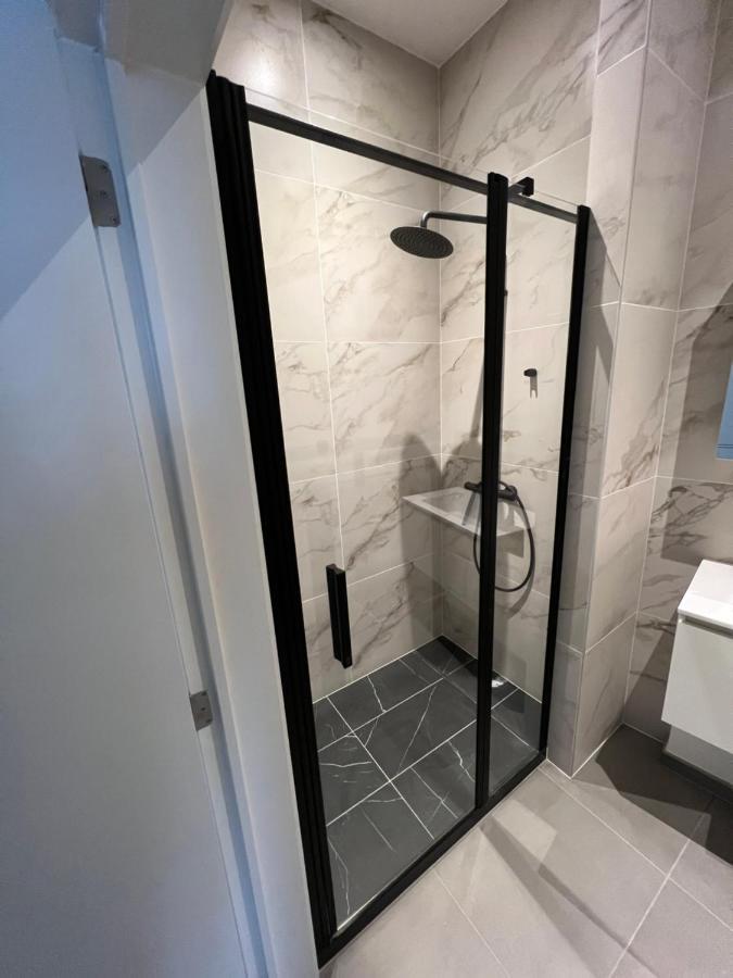 Luxury Brand New Apartment Brussel Buitenkant foto